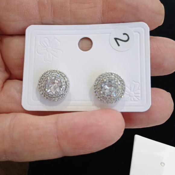 5 Stunning Pairs Of Silver Earrings Set - Picture 2 of 4